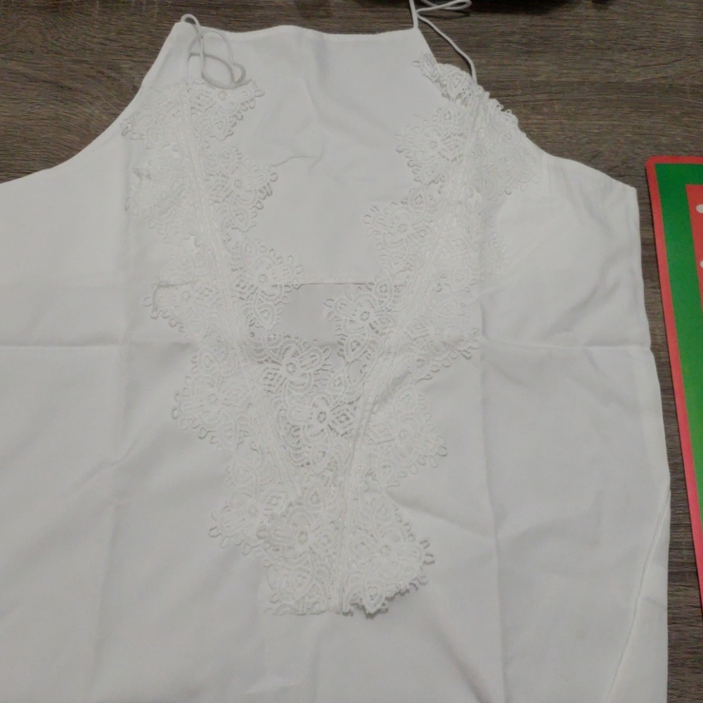Blouse - Picture 2 of 5
